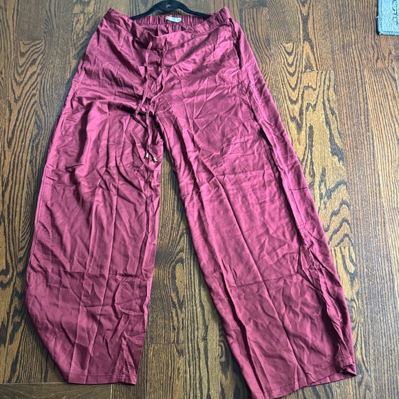 Women's Burgundy Pants - Picture 5 of 7